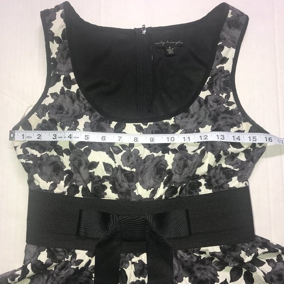 City Triangles Formal Dress Juniors Size 9 - Picture 8 of 11